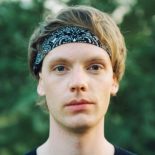  Lukas Reussner